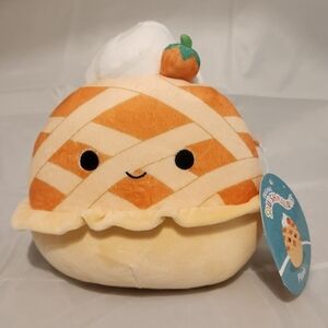 Brand New 8” Pippie the Pumpkin Pie Squishmallow Plush
